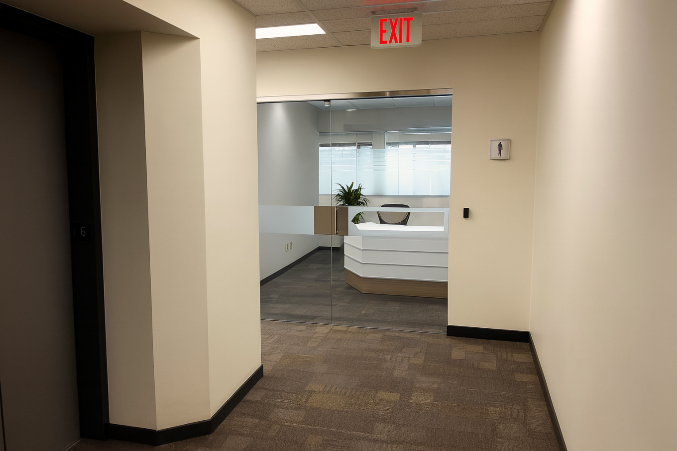 Corner suite with deck