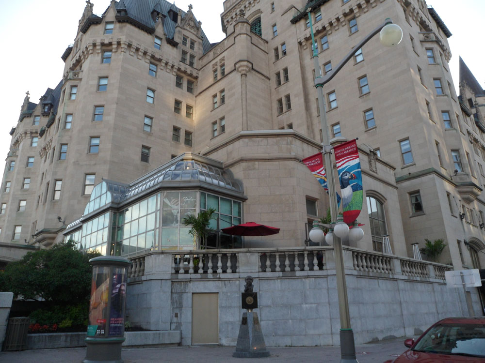 Regus - Fairmont Chateau