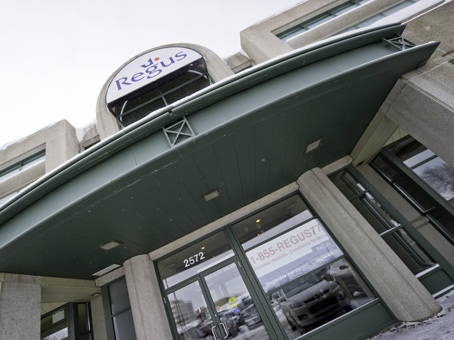 Regus - 2572 boul. Daniel-Johnson